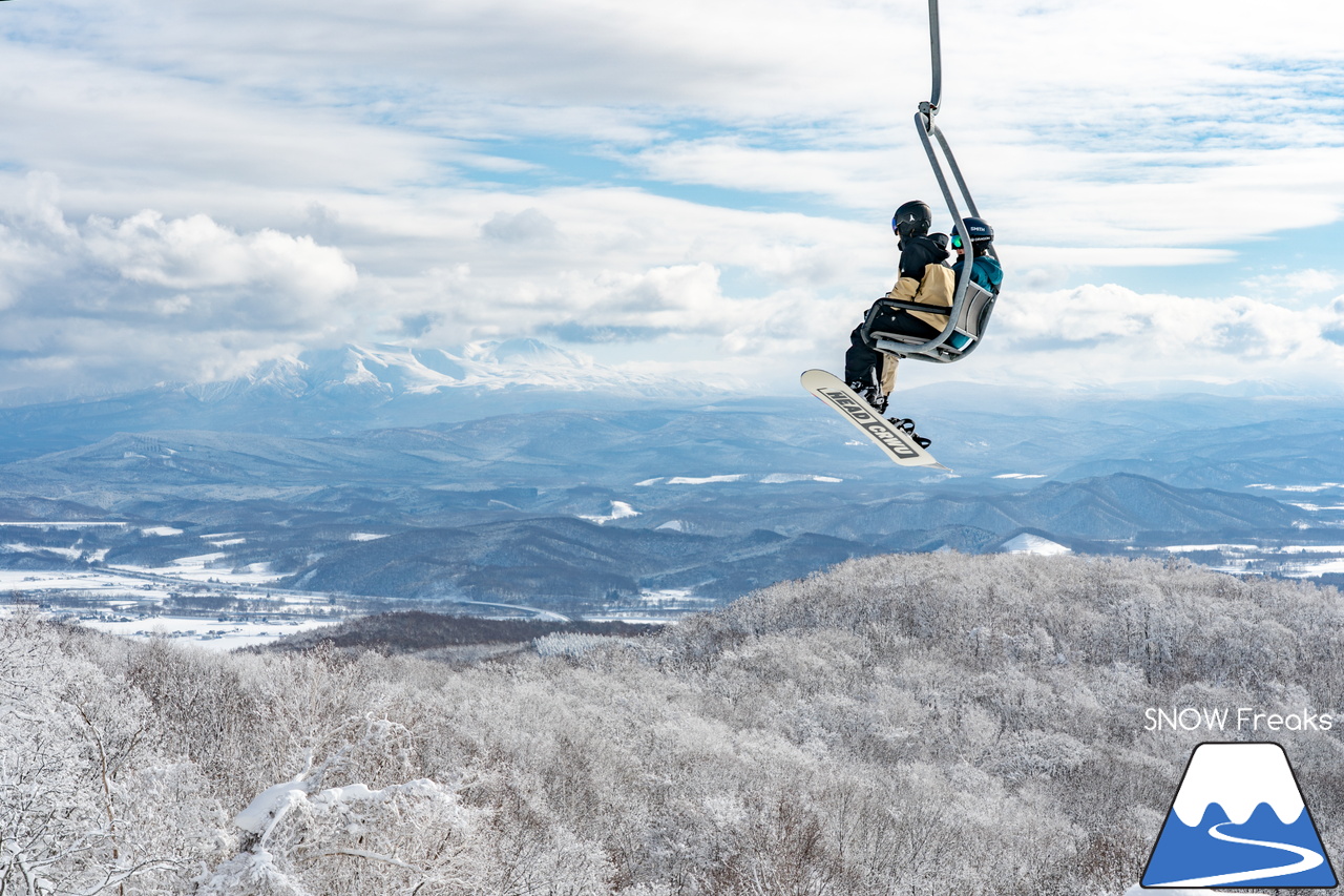 ぴっぷスキー場｜旭川紋別自動車道・比布北インターを降りたら約３分で到着。良質な雪、多彩なコース、抜群の眺望、美味しいグルメ、アフタースキーに温泉も。。。とっても高い満足度を誇るローカルゲレンデを滑ります(^^)/